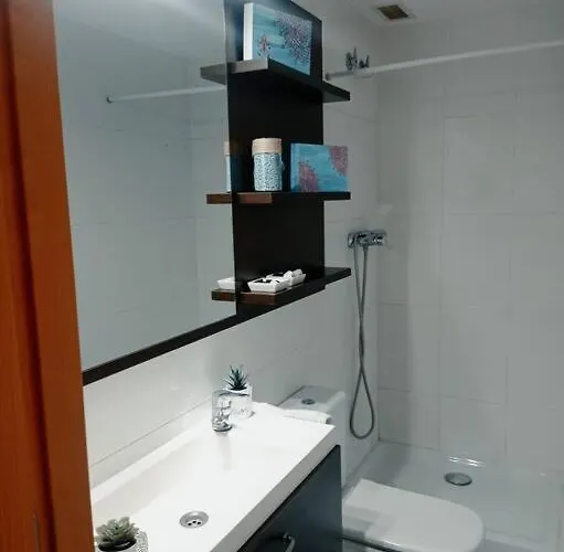 Acogedor Apartamento Con Piscina Y Garaje Huesca