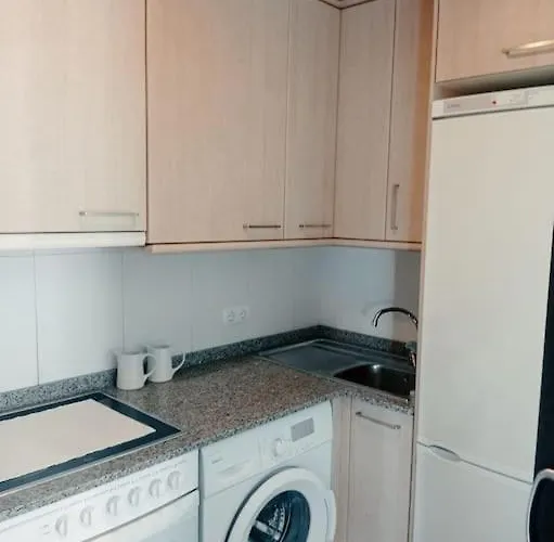 Acogedor Apartamento Con Piscina Y Garaje *